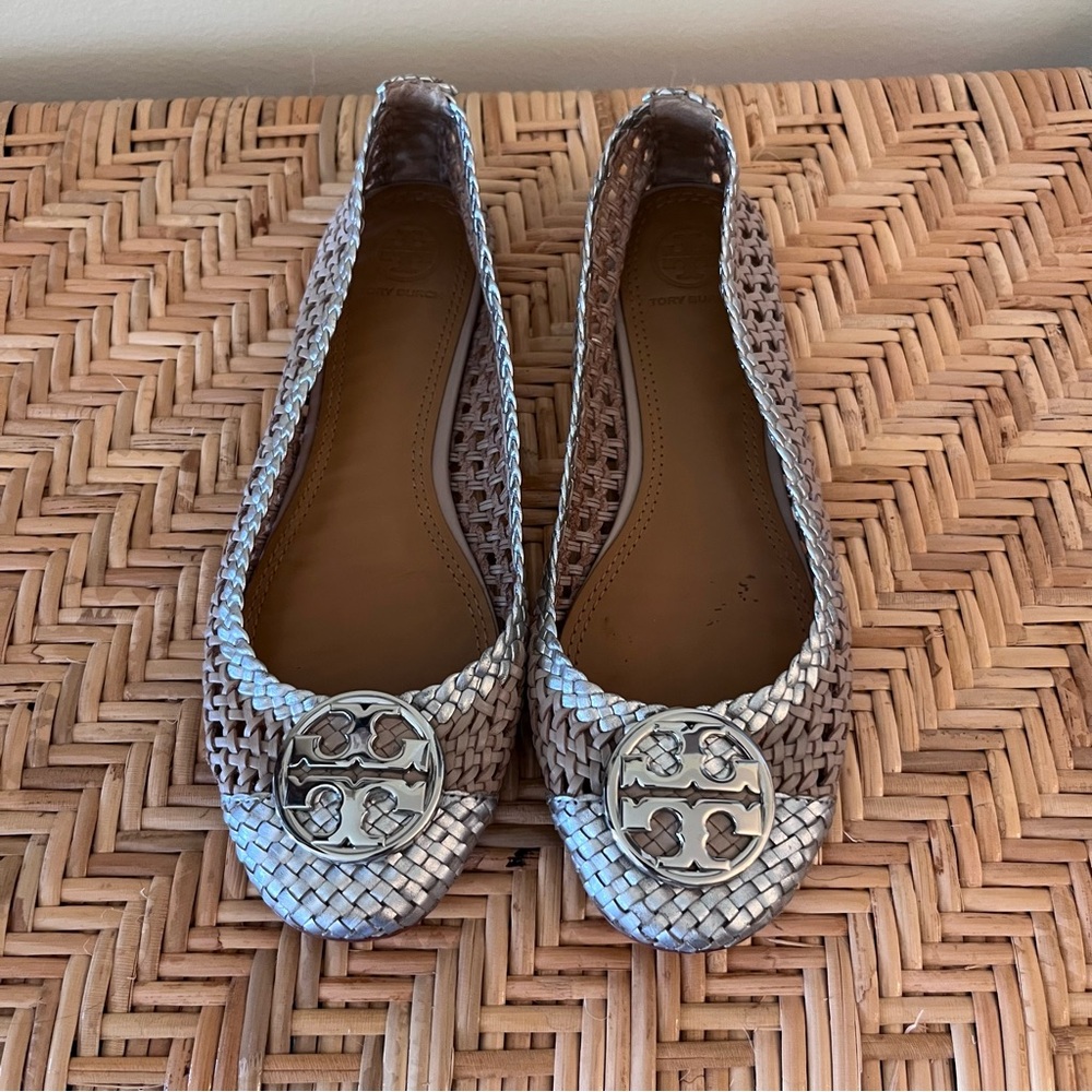Tory Burch Chelsea Woven Leather Cap-Toe Flats Size 7.5